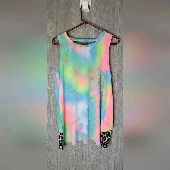 Hemish U.S.A boutique brand sleeves blouse with open back size large - Picture 1 of 4